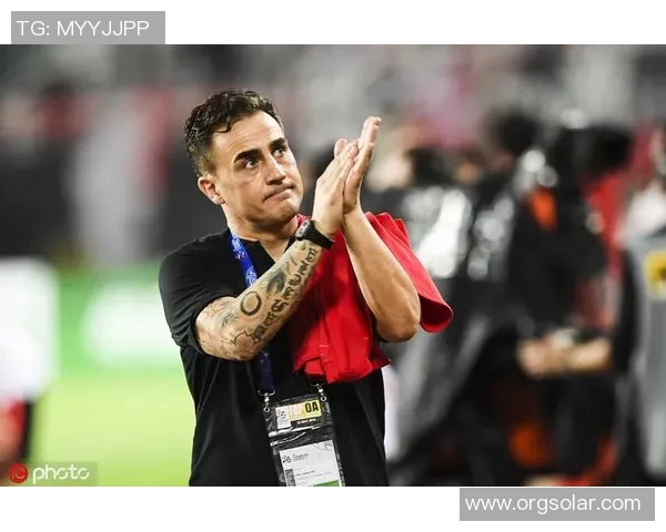 马赛克足球球星卡普卡：从低谷到巅峰的逆袭之路与传奇风采